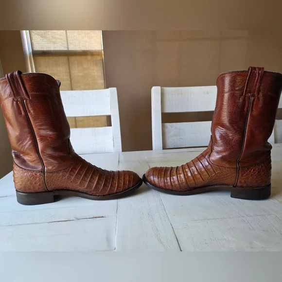 Larry Mahan Caiman Leather Boots, 8.5 D - Picture 5 of 14